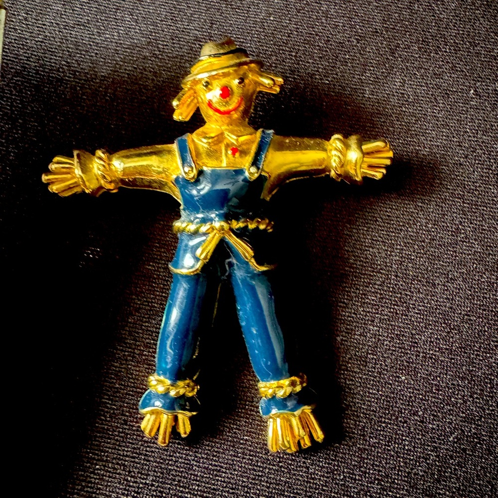 🌷 Vintage Scarecrow Blue Enamel Pin Brooch with Gold Overlay EUC